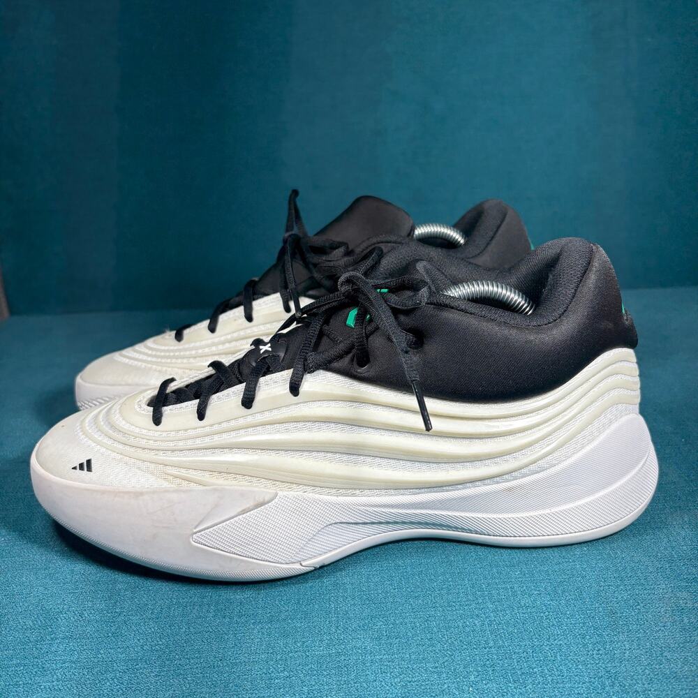 adidas Dame 9 Cloud White Core Black Mens Size 10 JP6089